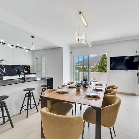 Las Lolas 4 Bed Exquisite * Marbella