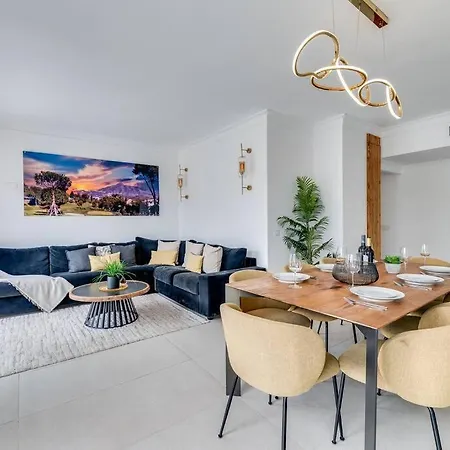 Апартаменты Las Lolas 4 Bed Exquisite *