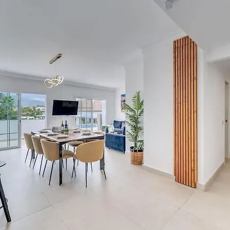 Апартаменты Las Lolas 4 Bed Exquisite