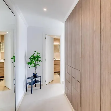 Апартаменты Las Lolas 4 Bed Exquisite
